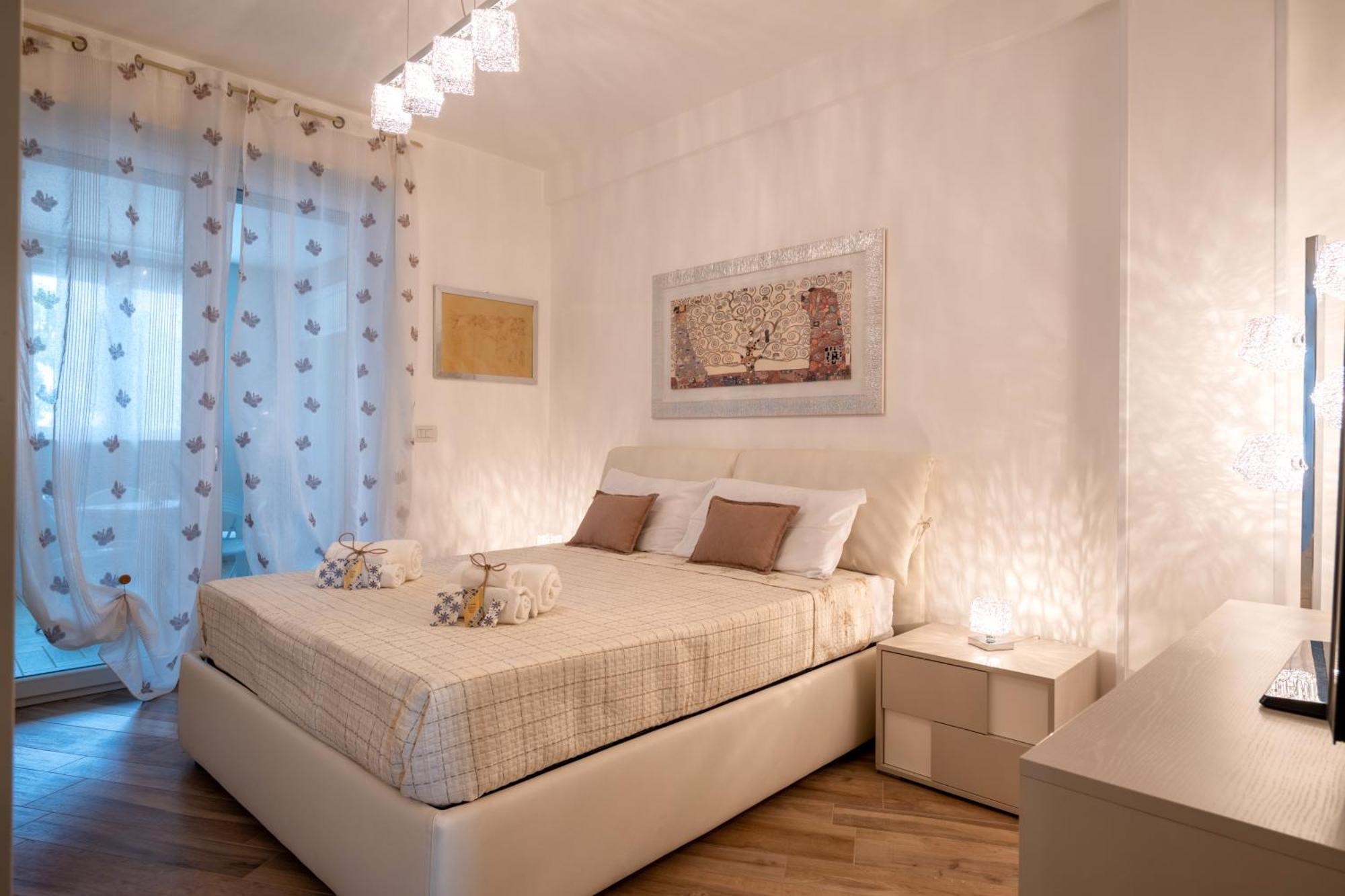 Monopoli Favolosa - Spacious 100Mq Apt. W/ Parking Kültér fotó